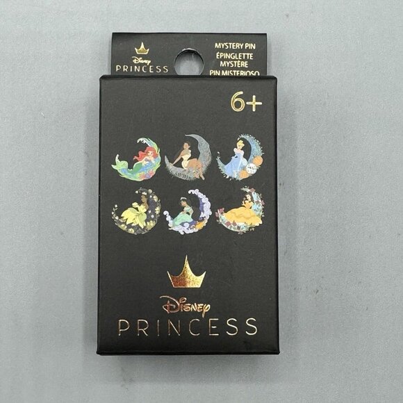 Loungefly Disney Princess Moon Blind Pin POCAHONTAS New Open Box - Picture 3 of 3